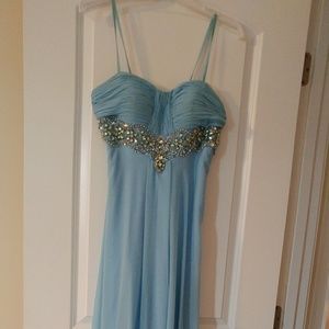 2 prom dresses sizes 3/4 and 5/6